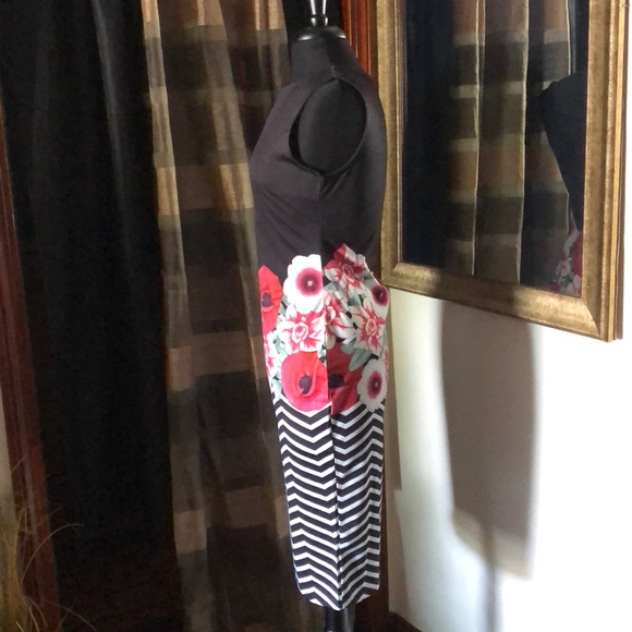 SOLD - Picture 2 of 4